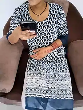 Snapshot of Student_girl2 chatting on 09/14/25, 04:57 Student girl2 online show from 09/14/25, 04:57