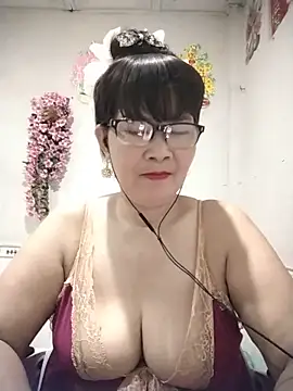 Ki xxx online show from 05/17/26, 01:33