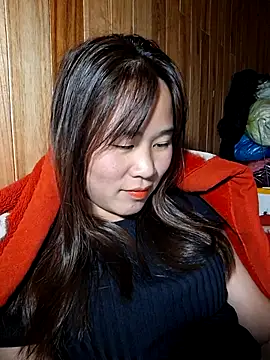 Snapshot of ALIENHR38 chatting on 01/06/26, 02:21 ALIENHR38 online show from 01/06/26, 02:21