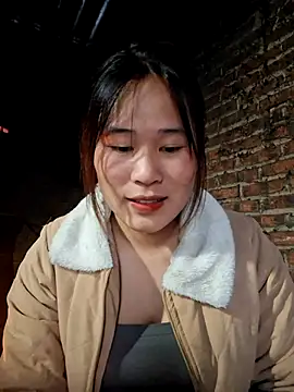 ALIENHR38 online show from 11/03/25, 01:11