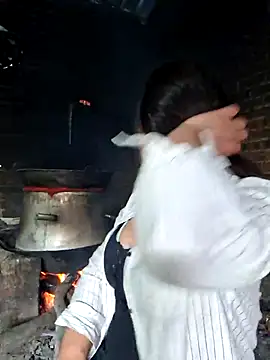 Snapshot of ALIENHR38 chatting on 03/02/26, 01:06 ALIENHR38 online show from 03/02/26, 01:06