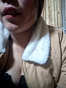 ALIENHR38 online show from 11/01/25, 03:28