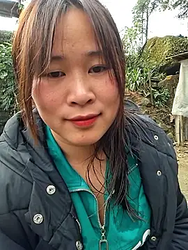 Snapshot of ALIENHR38 chatting on 02/24/26, 02:23 ALIENHR38 online show from 02/24/26, 02:23