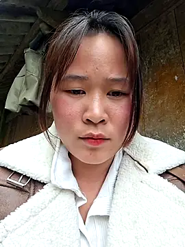 ALIENHR38 online show from 03/19/26, 04:23