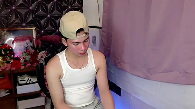 ursweet jade online show from 12/05/25, 11:09