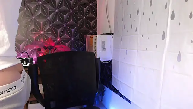 ursweet jade online show from 10/08/25, 11:23