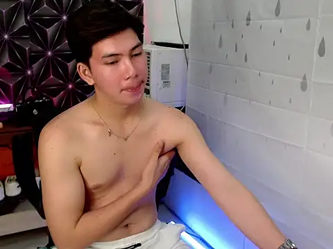 ursweet jade online show from 11/09/25, 11:47