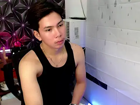 ursweet jade online show from 11/11/25, 10:43