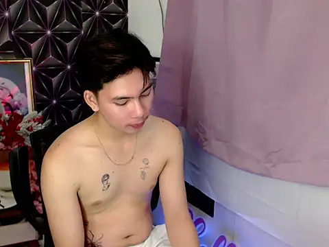 ursweet jade online show from 12/01/25, 11:11