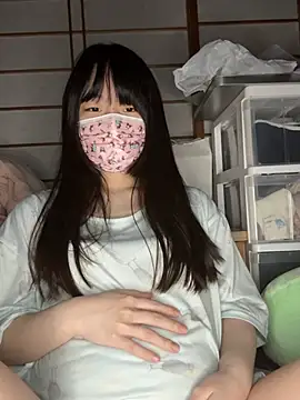 Snapshot of xx_Ojou_xx chatting on 02/14/26, 02:28 xx Ojou xx online show from 02/14/26, 02:28