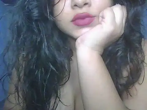 Snapshot of priyaverma00 chatting on 09/29/25, 05:51 priyaverma00 online show from 09/29/25, 05:51