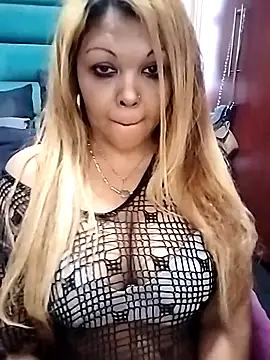 hemilynthomas2467 online show from 10/04/25, 08:49