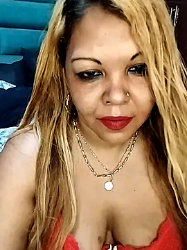 hemilynthomas2467 online show from 10/10/25, 07:15