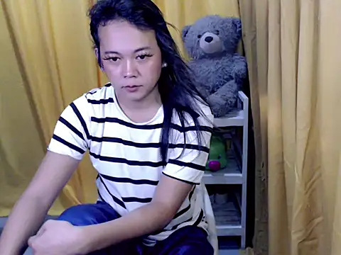 MissfrancesXxx online show from 04/17/26, 04:04