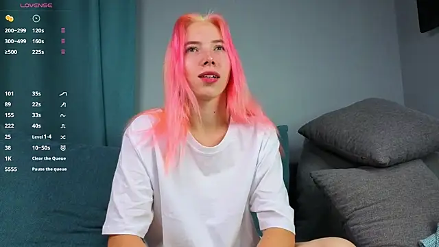 JuliannaWenger online show from 10/15/25, 04:04