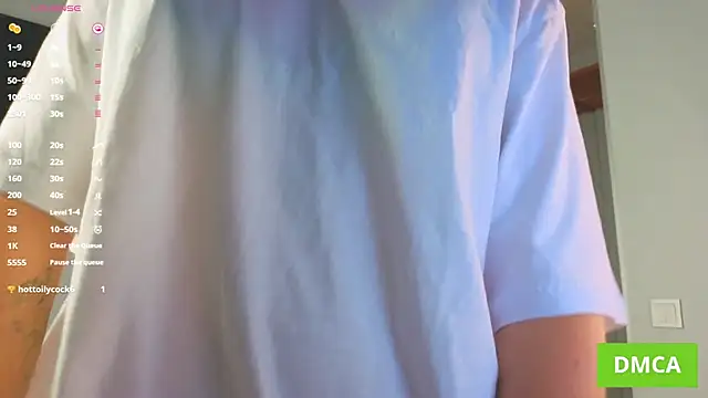 JuliannaWenger online show from 10/29/25, 07:13