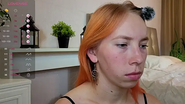 JuliannaWenger online show from 09/22/25, 04:35