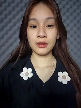 Snapshot of ChiecumBae chatting on 01/08/26, 01:44 ChiecumBae online show from 01/08/26, 01:44