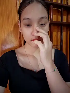 ChiecumBae online show from 09/27/25, 12:50