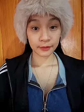 ChiecumBae online show from 12/02/25, 01:50