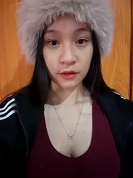 ChiecumBae online show from 12/03/25, 01:50