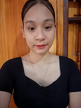 ChiecumBae online show from 10/15/25, 12:42