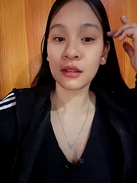 ChiecumBae online show from 11/21/25, 01:37