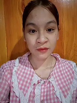 Snapshot of ChiecumBae chatting on 12/21/25, 10:54 ChiecumBae online show from 12/21/25, 10:54