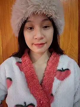 ChiecumBae online show from 11/28/25, 01:50