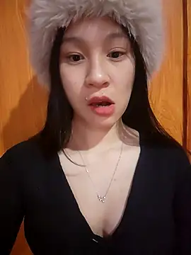 ChiecumBae online show from 12/05/25, 12:43