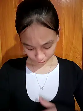 ChiecumBae online show from 11/23/25, 01:32