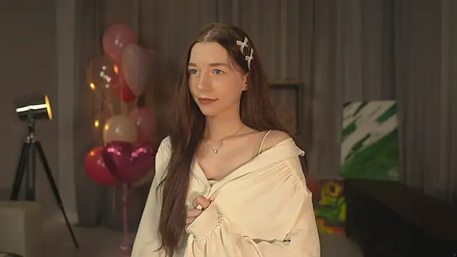 RoxieBolich online show from 10/12/25, 01:56
