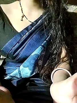 Hottestgirll online show from 10/08/25, 06:59