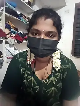 Snapshot of swetha01430 chatting on 10/15/25, 05:10 swetha01430 online show from 10/15/25, 05:10