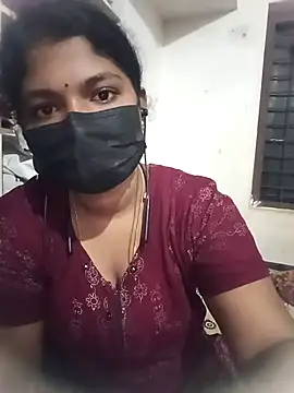 Snapshot of swetha01430 chatting on 10/12/25, 12:01 swetha01430 online show from 10/12/25, 12:01