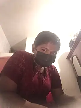 Snapshot of swetha01430 chatting on 10/06/25, 05:13 swetha01430 online show from 10/06/25, 05:13