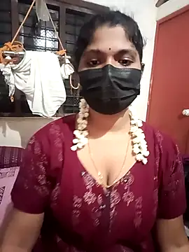 Snapshot of swetha01430 chatting on 09/25/25, 03:51 swetha01430 online show from 09/25/25, 03:51