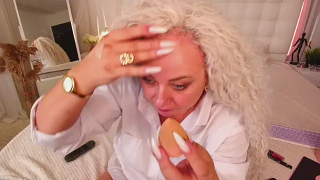 Lilit 1Love online show from 09/26/25, 04:36