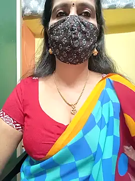 mallu-reshma online show from 11/26/25, 01:33