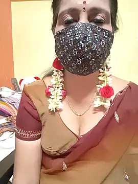 mallu-reshma online show from 09/18/25, 08:39