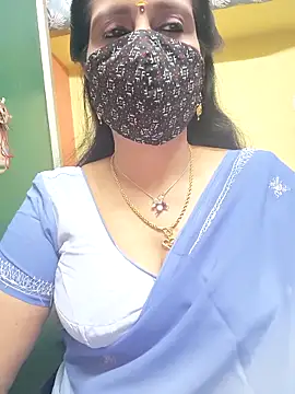 mallu-reshma online show from 02/16/26, 03:54