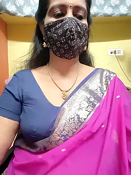 mallu-reshma online show from 11/16/25, 01:38