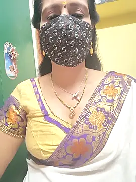 mallu-reshma online show from 02/15/26, 01:54