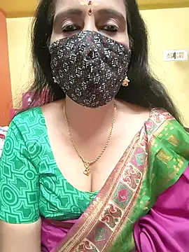 mallu-reshma online show from 10/21/25, 03:22