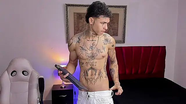 Snapshot of john_mystic chatting on 02/07/26, 01:35 john mystic online show from 02/07/26, 01:35