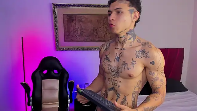 Snapshot of john_mystic chatting on 01/14/26, 01:31 john mystic online show from 01/14/26, 01:31