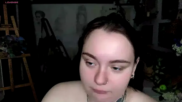 Snapshot of KatrinClark chatting on 09/27/25, 06:47 KatrinClark online show from 09/27/25, 06:47