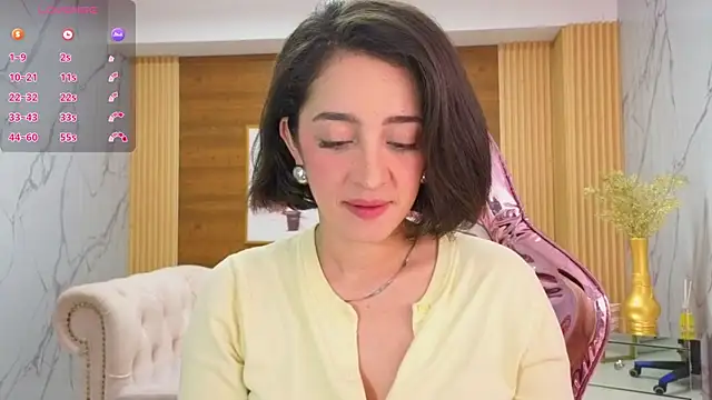 sara lopez s online show from 06/18/26, 01:49