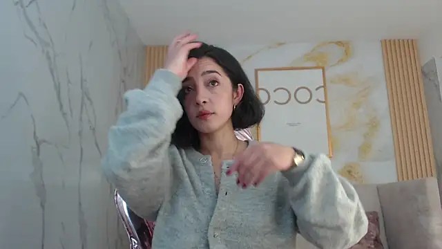 sara lopez s online show from 10/02/25, 01:47