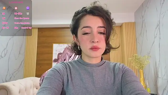 sara lopez s online show from 06/10/26, 01:45